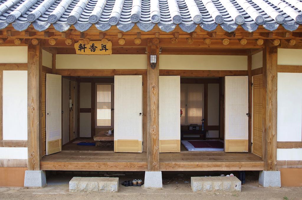 Korean Traditional House - Chungnokdang Hotel Boseong Стая снимка