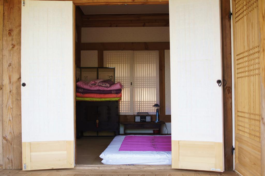Korean Traditional House - Chungnokdang Hotel Boseong Стая снимка
