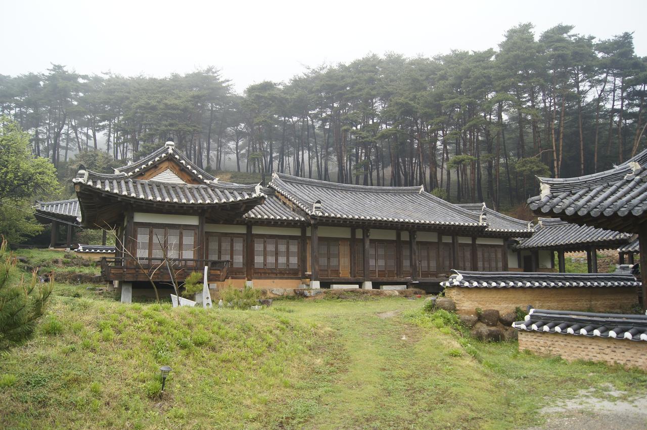 Korean Traditional House - Chungnokdang Hotel Boseong Екстериор снимка